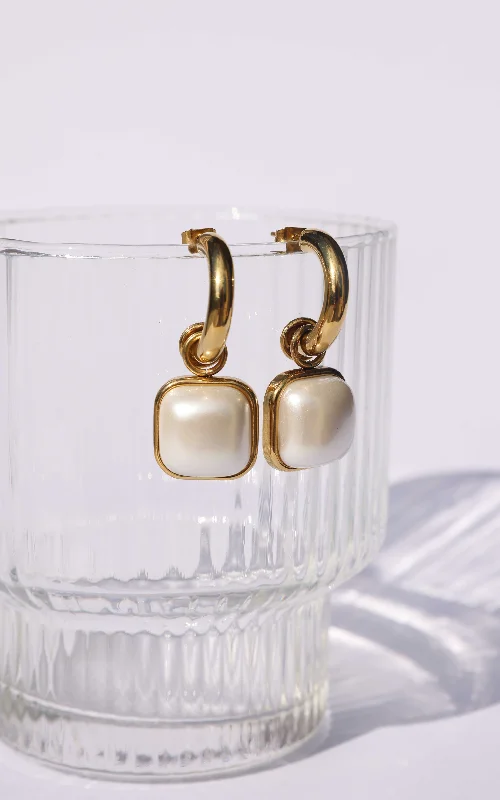 Cozy Layers Enrica Hoop Earrings - Gold Square Pearl