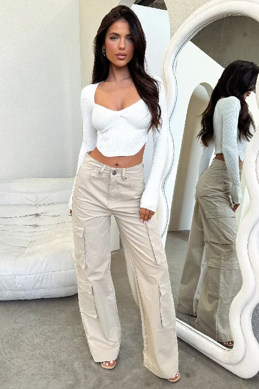 All-Day Wear Alyssa Cargo Pants - Beige