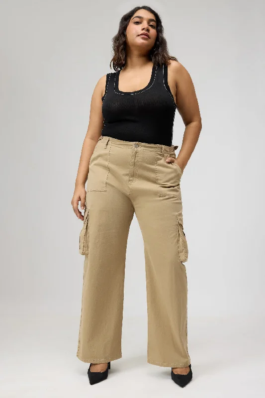 Casual Comfort Wear Curve Dark Beige Cargo Jeans