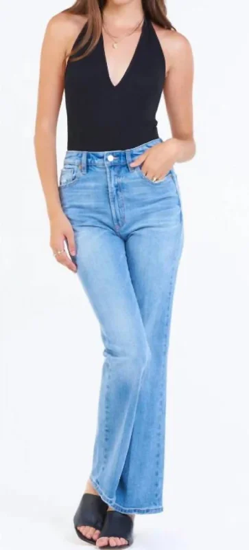 Sports Fashion Paris Bootcut Jean In Costa Blue