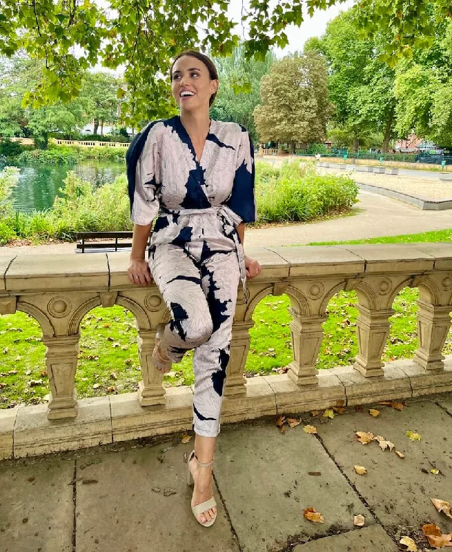 Lively And Youthful Navy Leaf Kimono Sleeve Jumpsuit