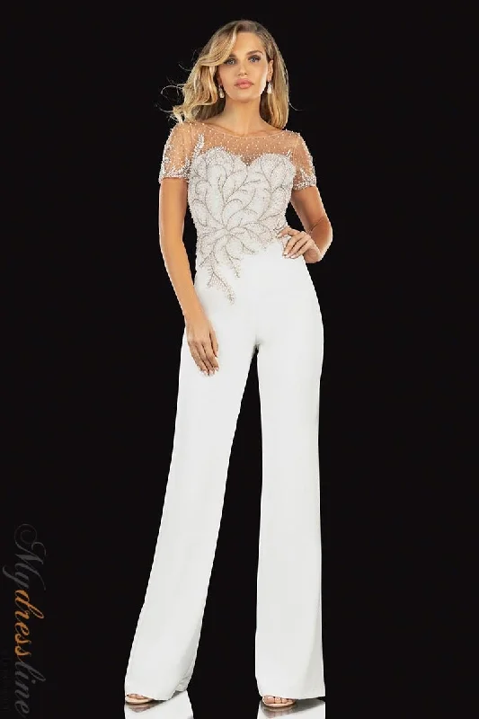Comfortable Fashion Looks Terani Couture 2027E2940