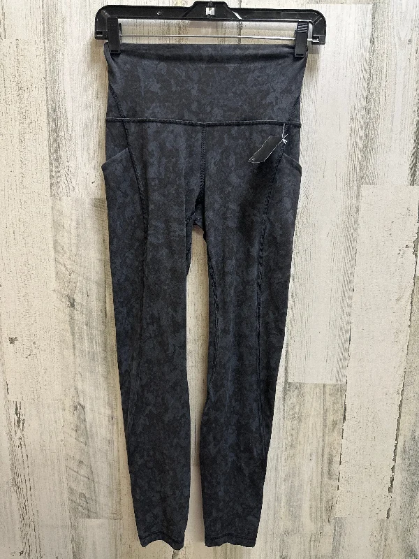 Fashion Style Black Athletic Leggings Lululemon , Size 4