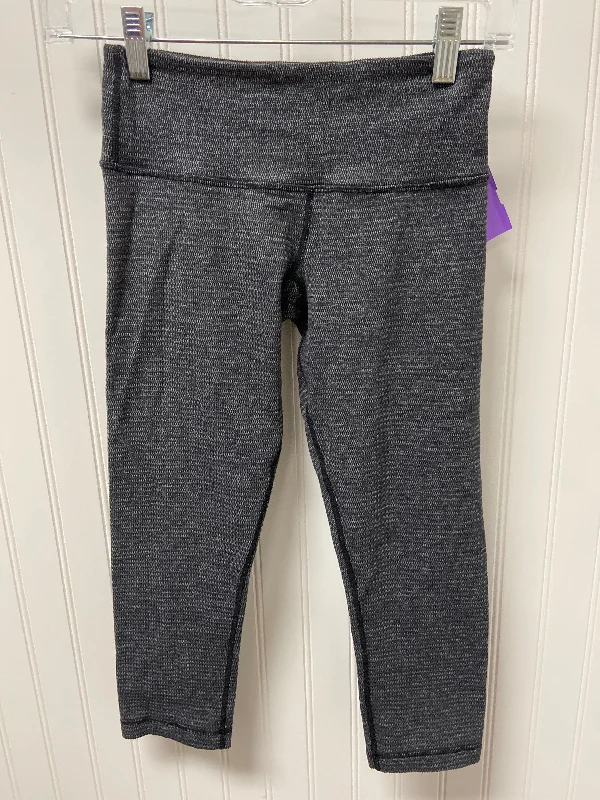 Simple Style Grey Athletic Leggings Capris Lululemon, Size 4