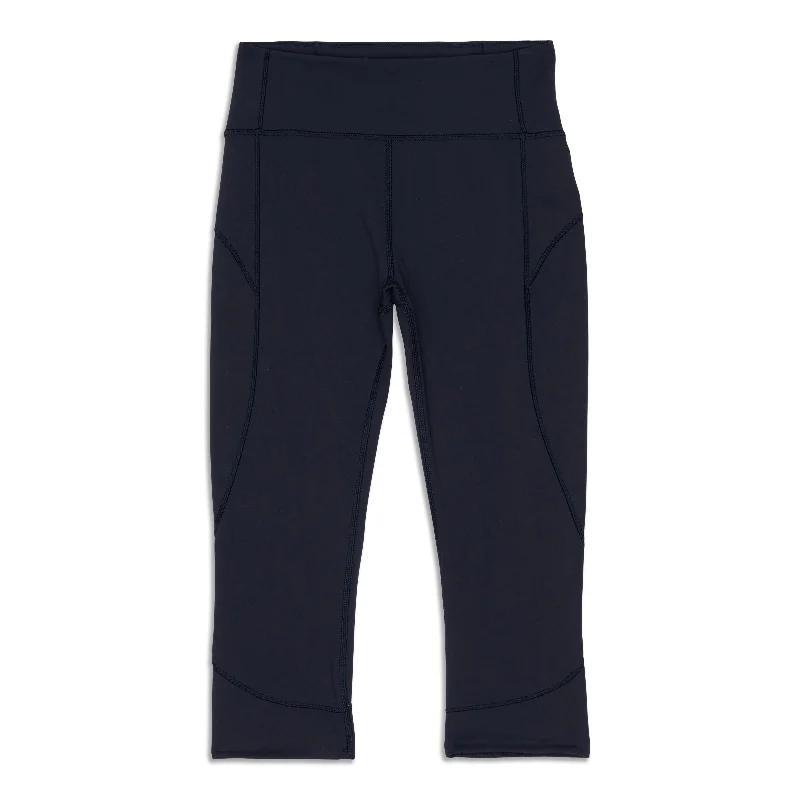 Retro Design In Movement High-Rise Crop - Resale