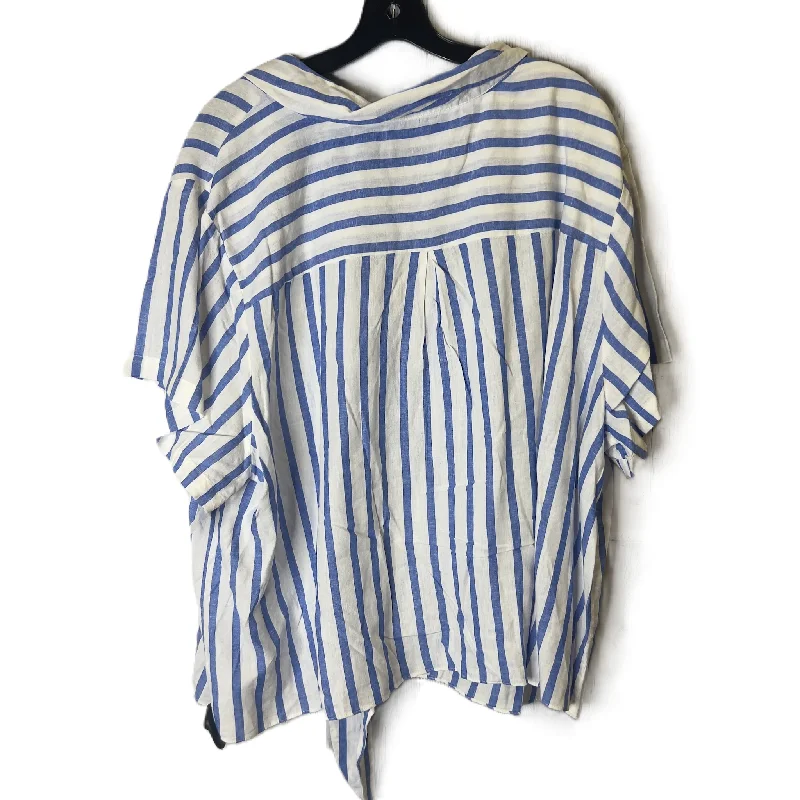 Modernism Blue & White Top Short Sleeve By Ava & Viv, Size: 4x