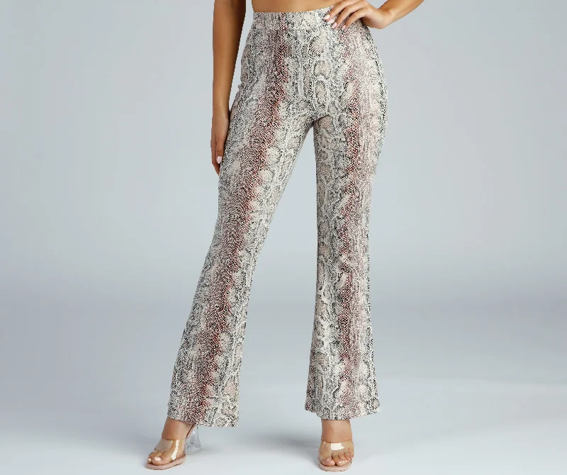 British Style Bring The Flair Snake Print Pants