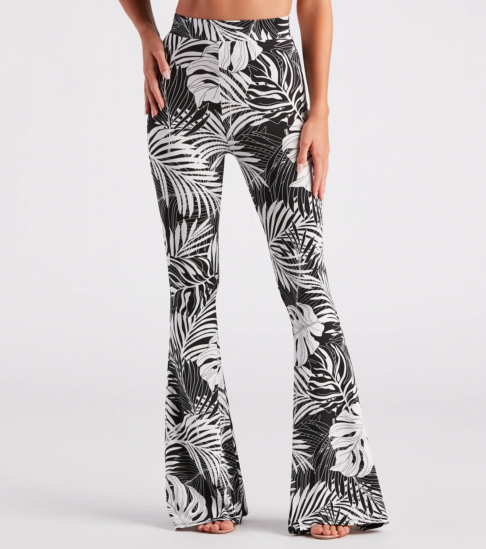 Easygoing Fashion Resort Bound Tropical Print Flare Pants