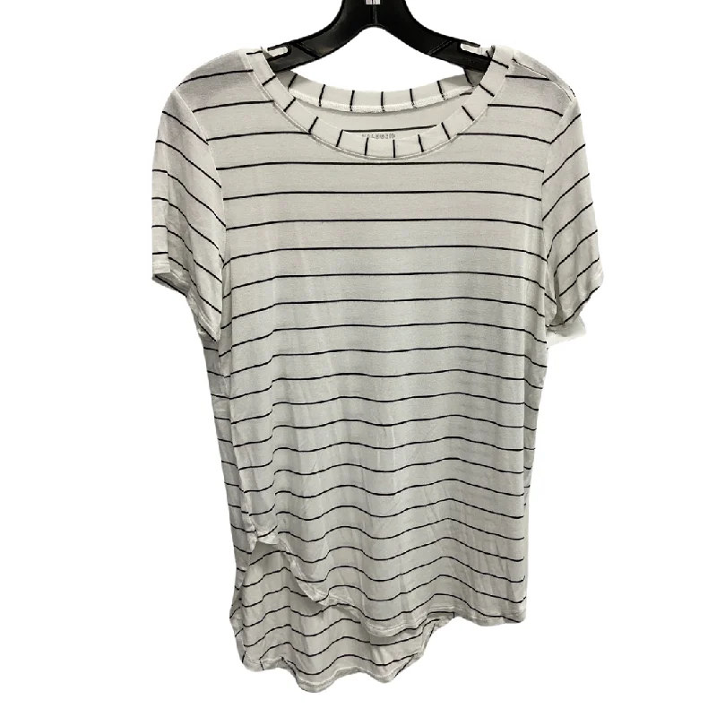 Comfortable And Simple Top Short Sleeve Basic By Halogen In Striped Pattern, Size: M