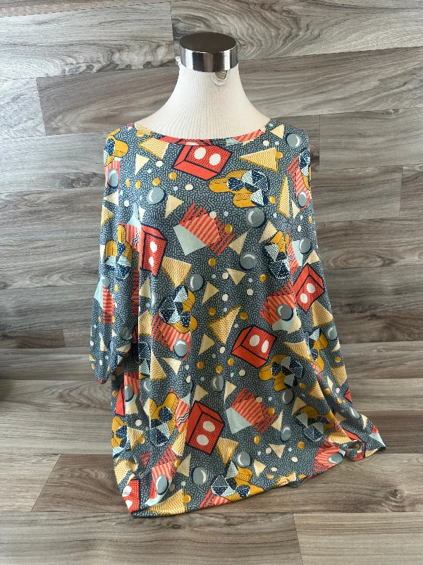 Top Short Sleeve Basic By Lularoe  Size: 3x