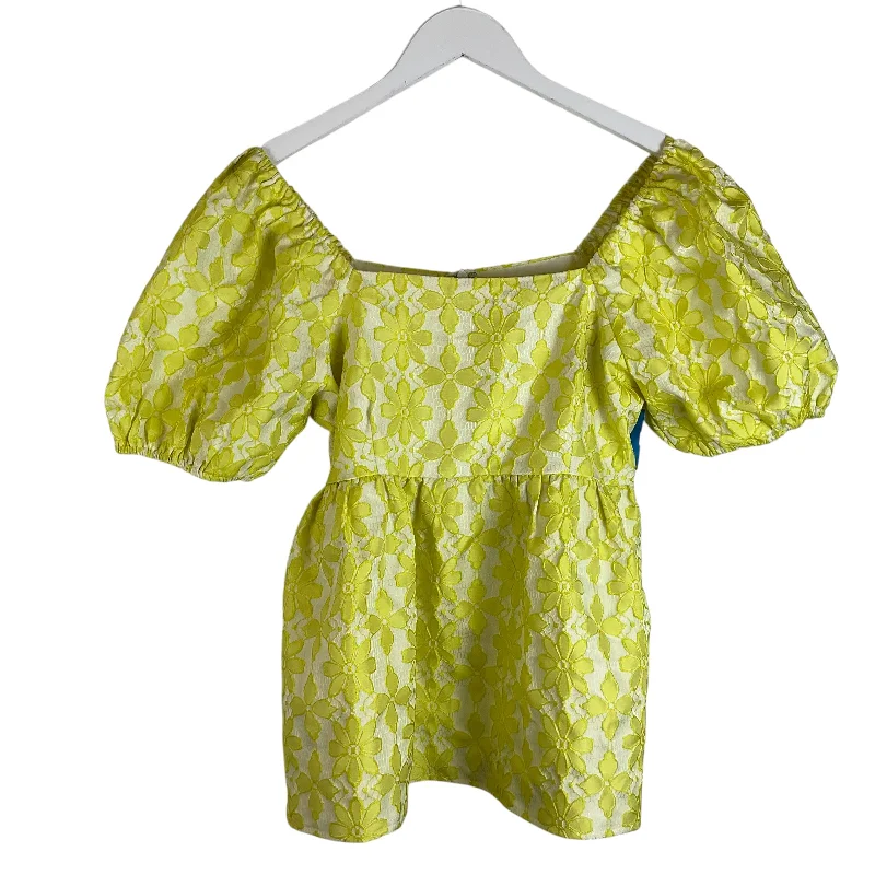 Top Short Sleeve By Entro In Yellow, Size: M