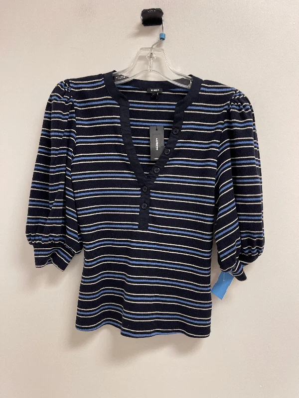 Trendy Casuals Top Short Sleeve By Express In Striped Pattern, Size: S