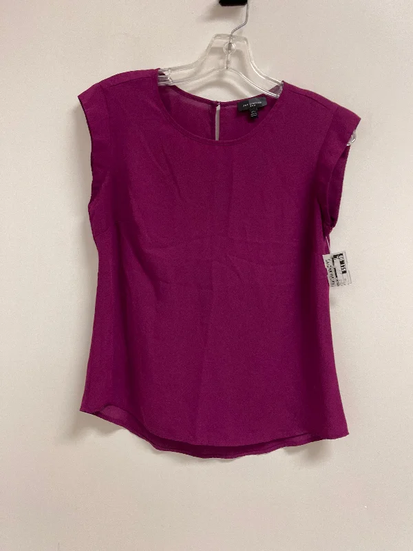 Relaxed Wear Top Short Sleeve By Limited In Purple, Size: Xs