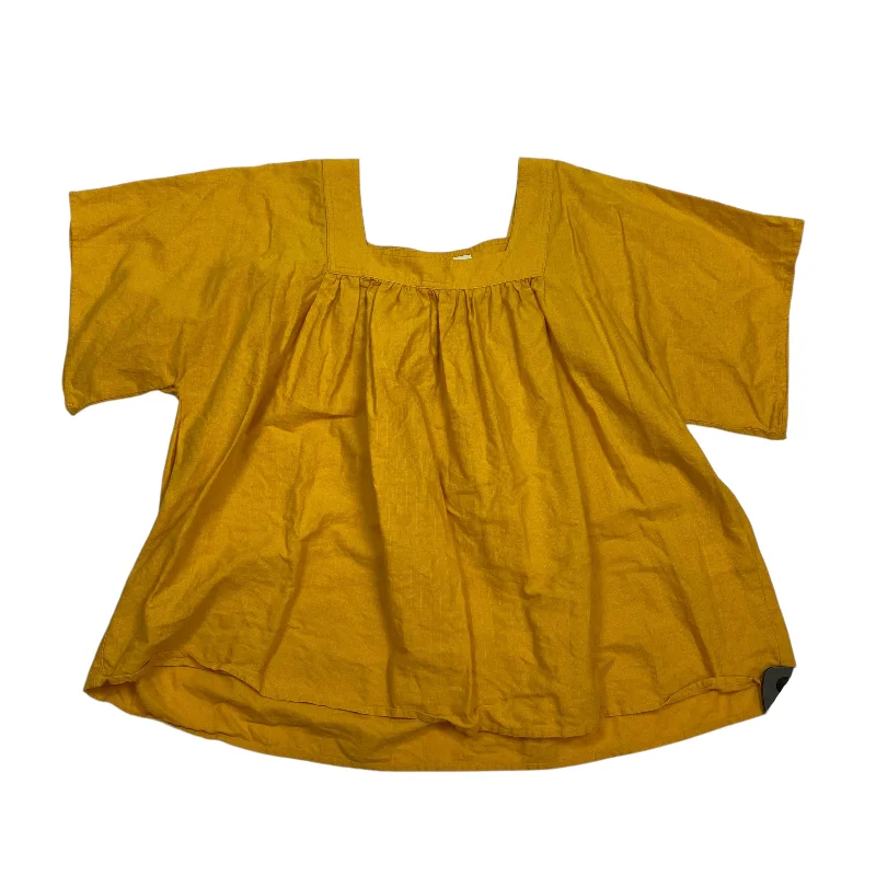 High-end Sense Top Short Sleeve Designer By Frye In Yellow, Size: M