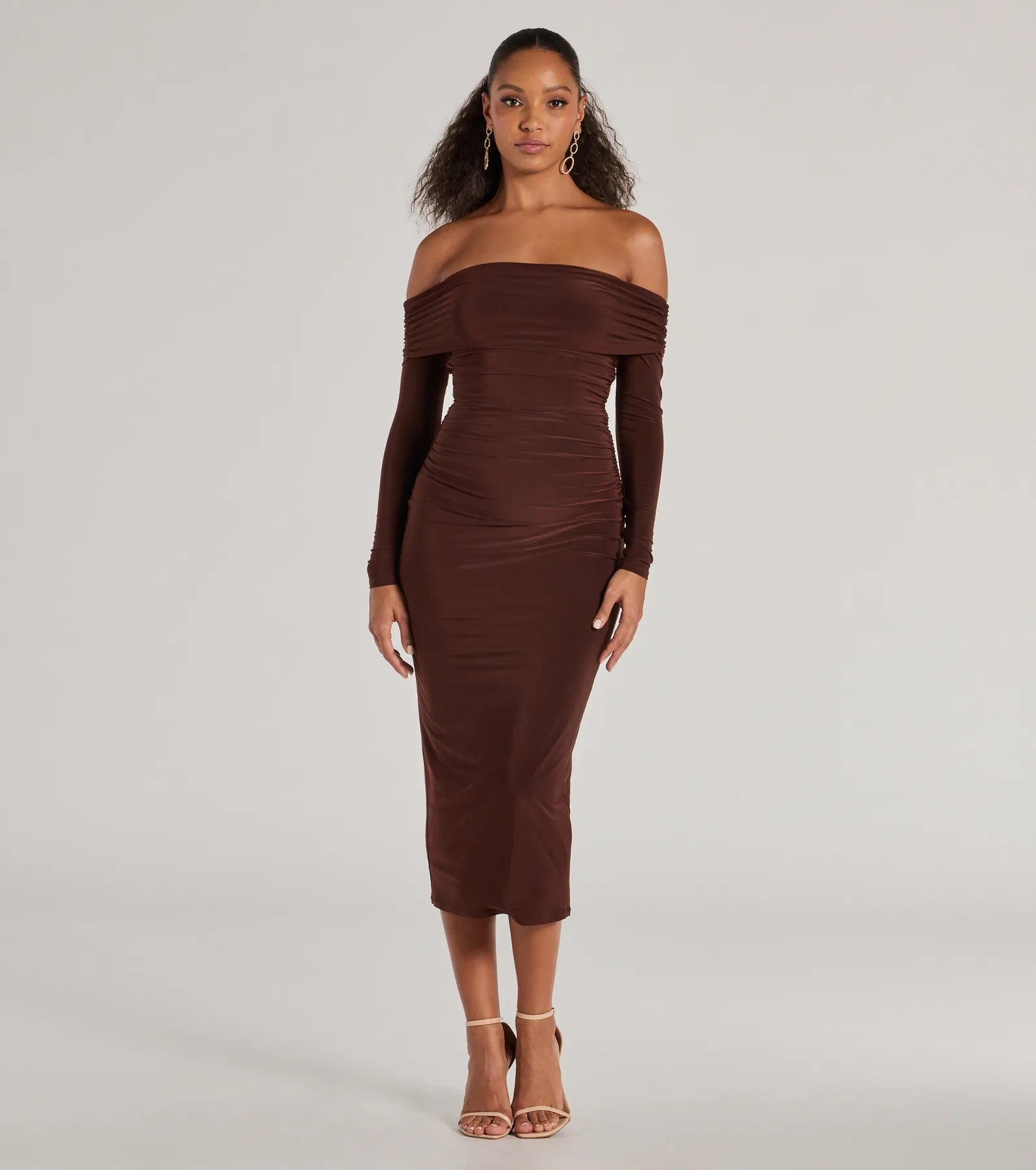 Casual Affair Long Sleeve Ruched Midi Dress