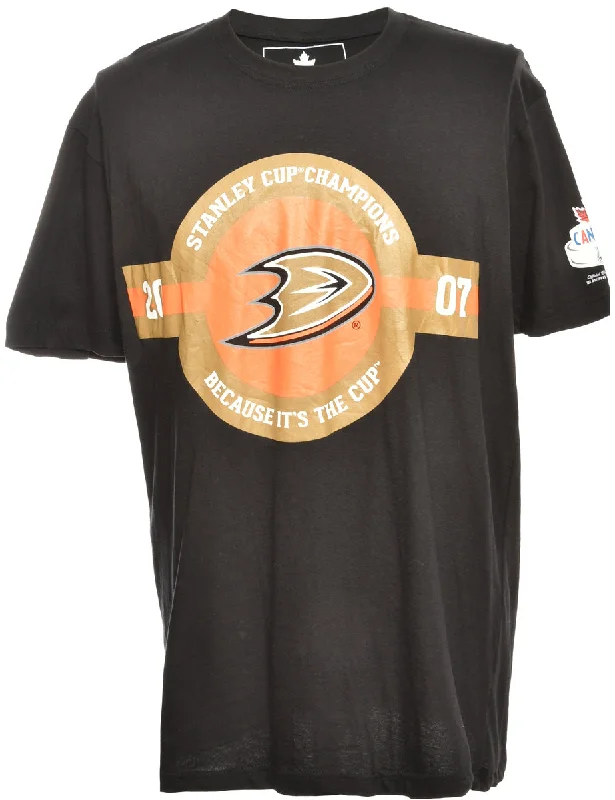 Noble Temperament NHL Black Sports T-shirt - L