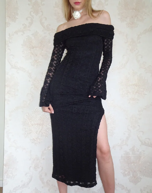 Fresh And Fashionable Philippa Maxi Dress in Black Regal Lace