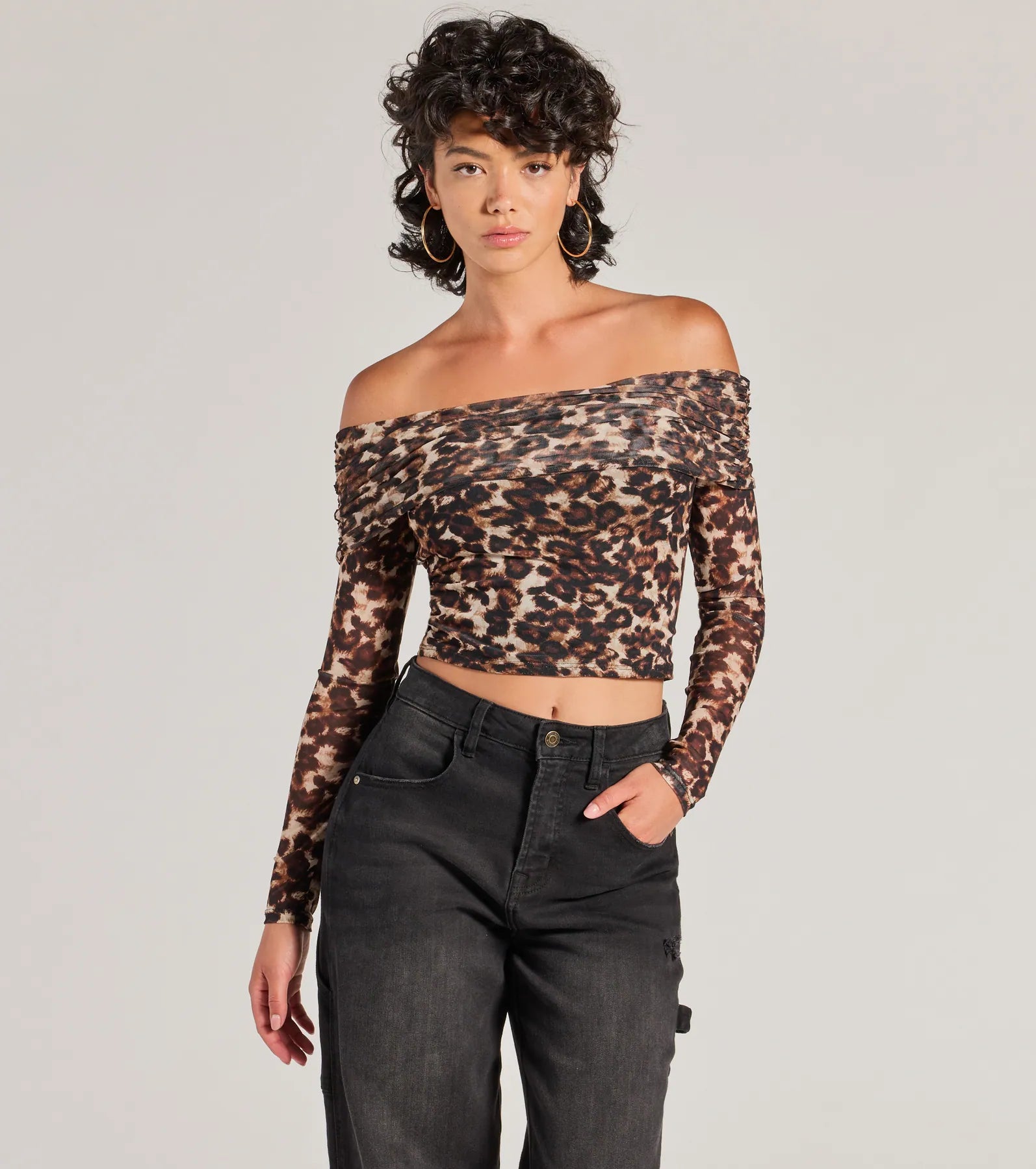 Trendy Chic Leopard Print Mesh Off-The-Shoulder Top