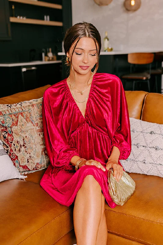 Chic Comfort Wear Uptown Elegance Velvet Mini Dress in Red