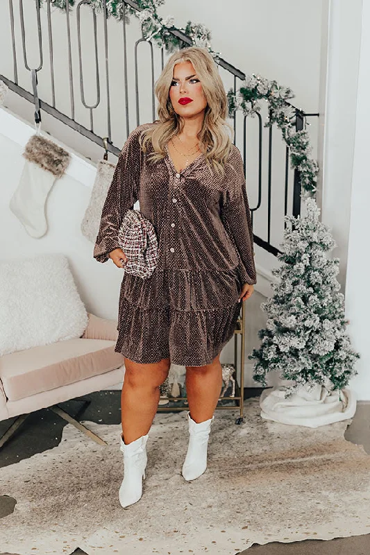 Fashion Expert Wine Tasting Velvet Shift Dress In Brown Curves
